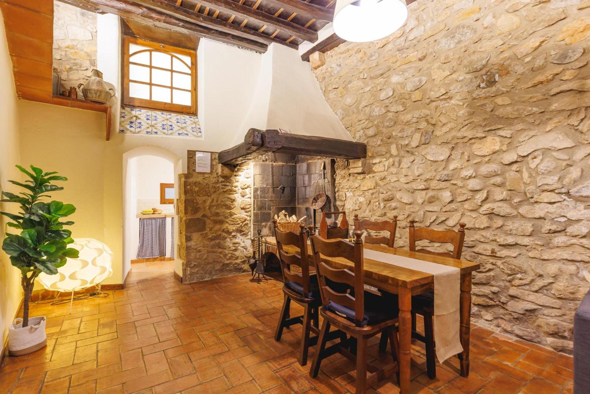 Bravissimo Girona 1593, Medieval Charm Exterior photo